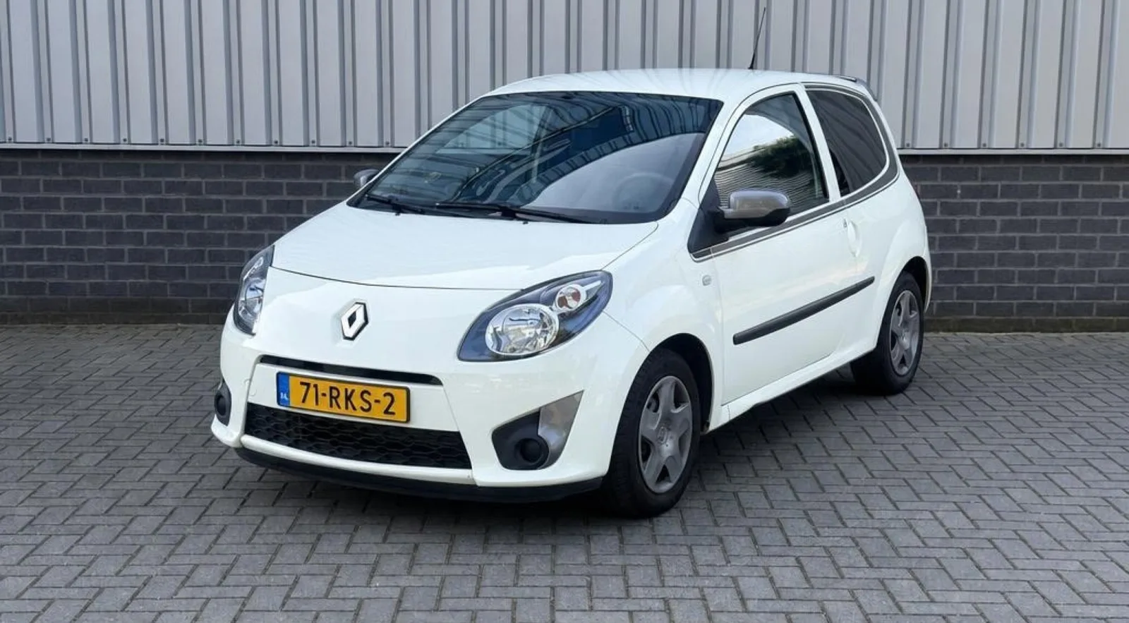 Renault Twingo (2011) — foto 1