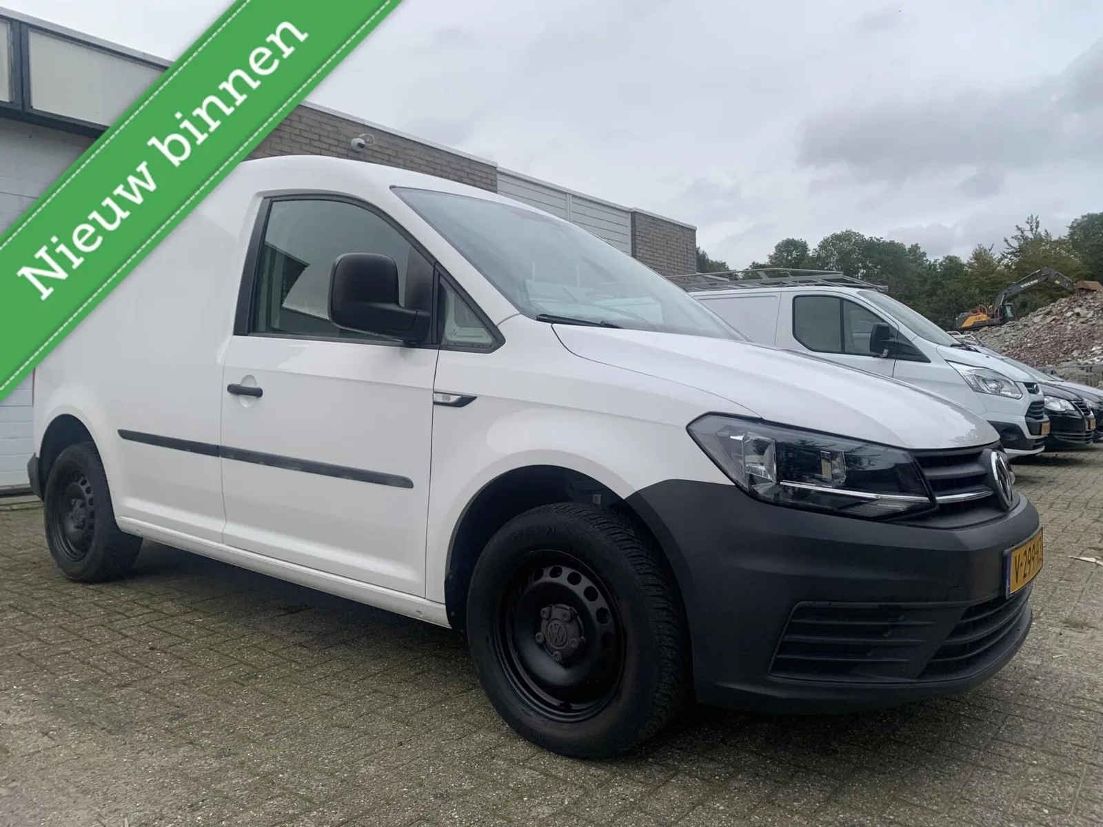 Volkswagen Caddy (2017) — foto 1