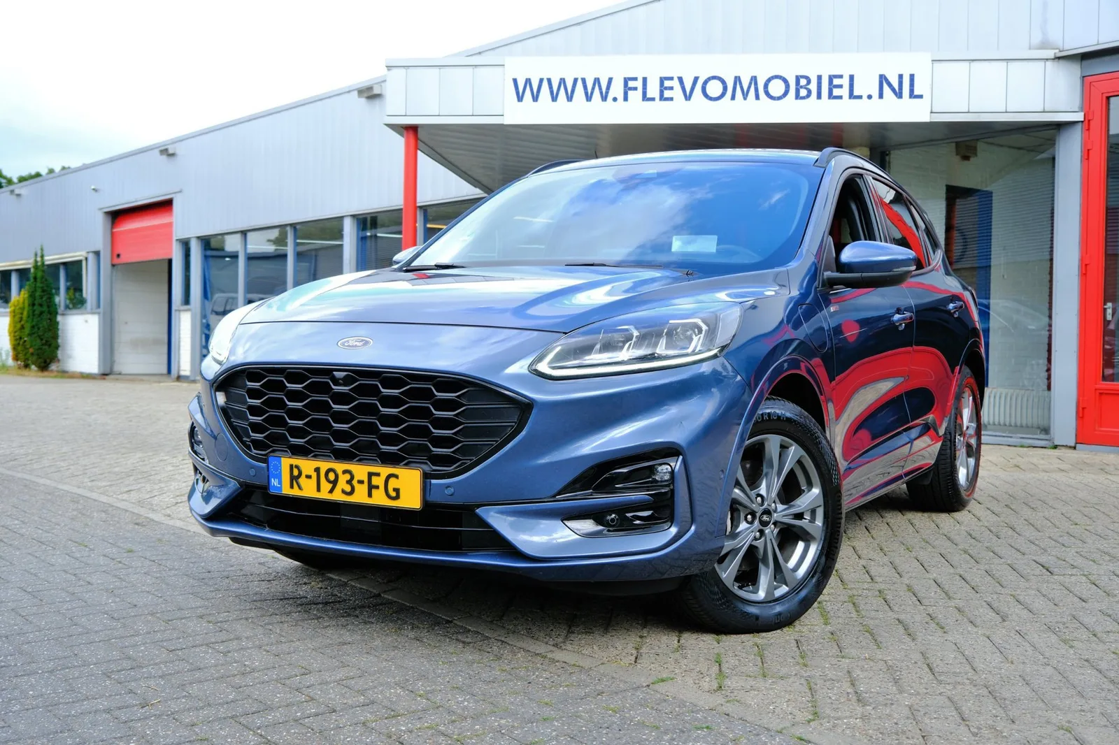 Ford Kuga (2021) — foto 1
