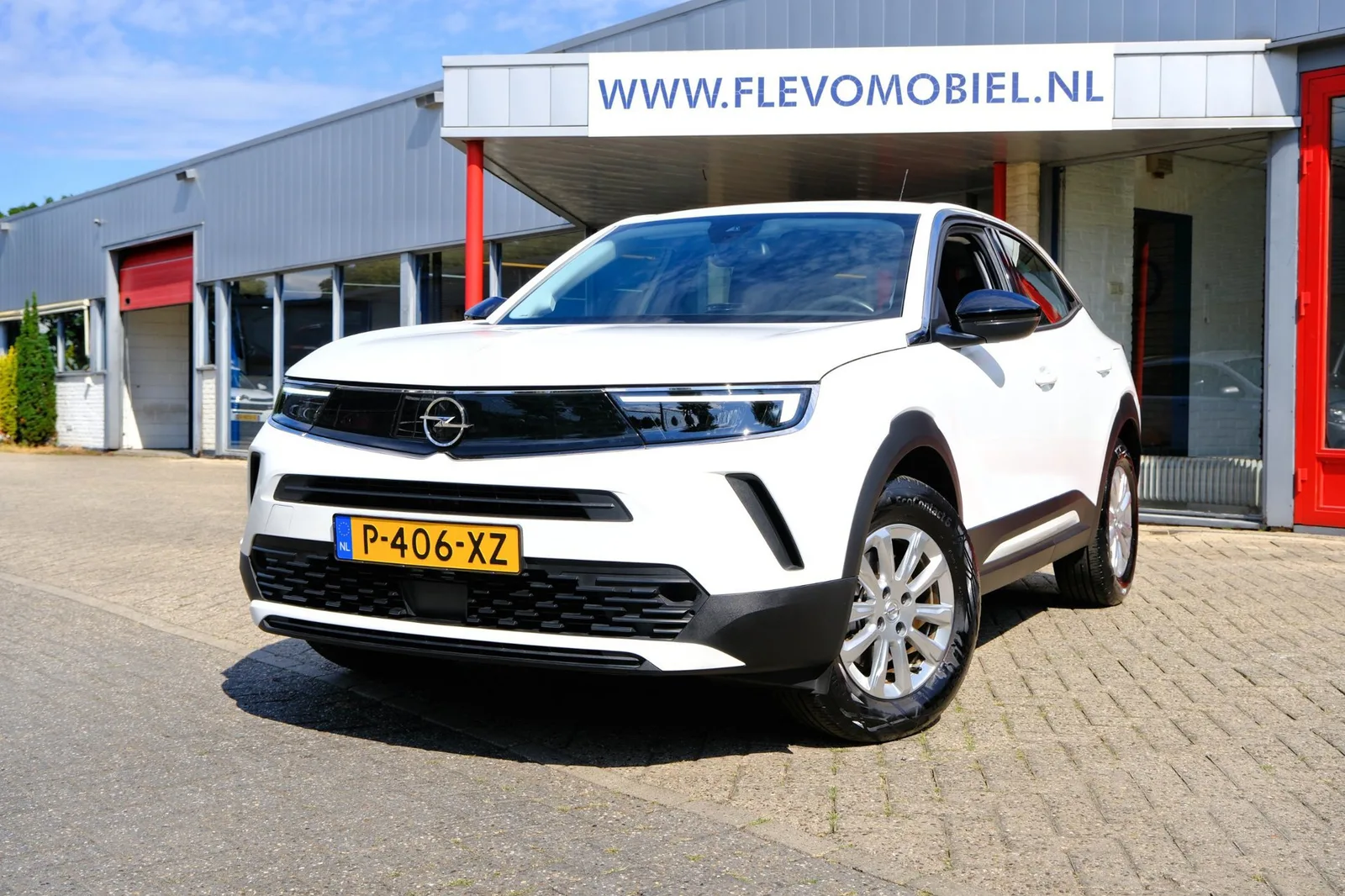 Opel Mokka-e (2022) — foto 1