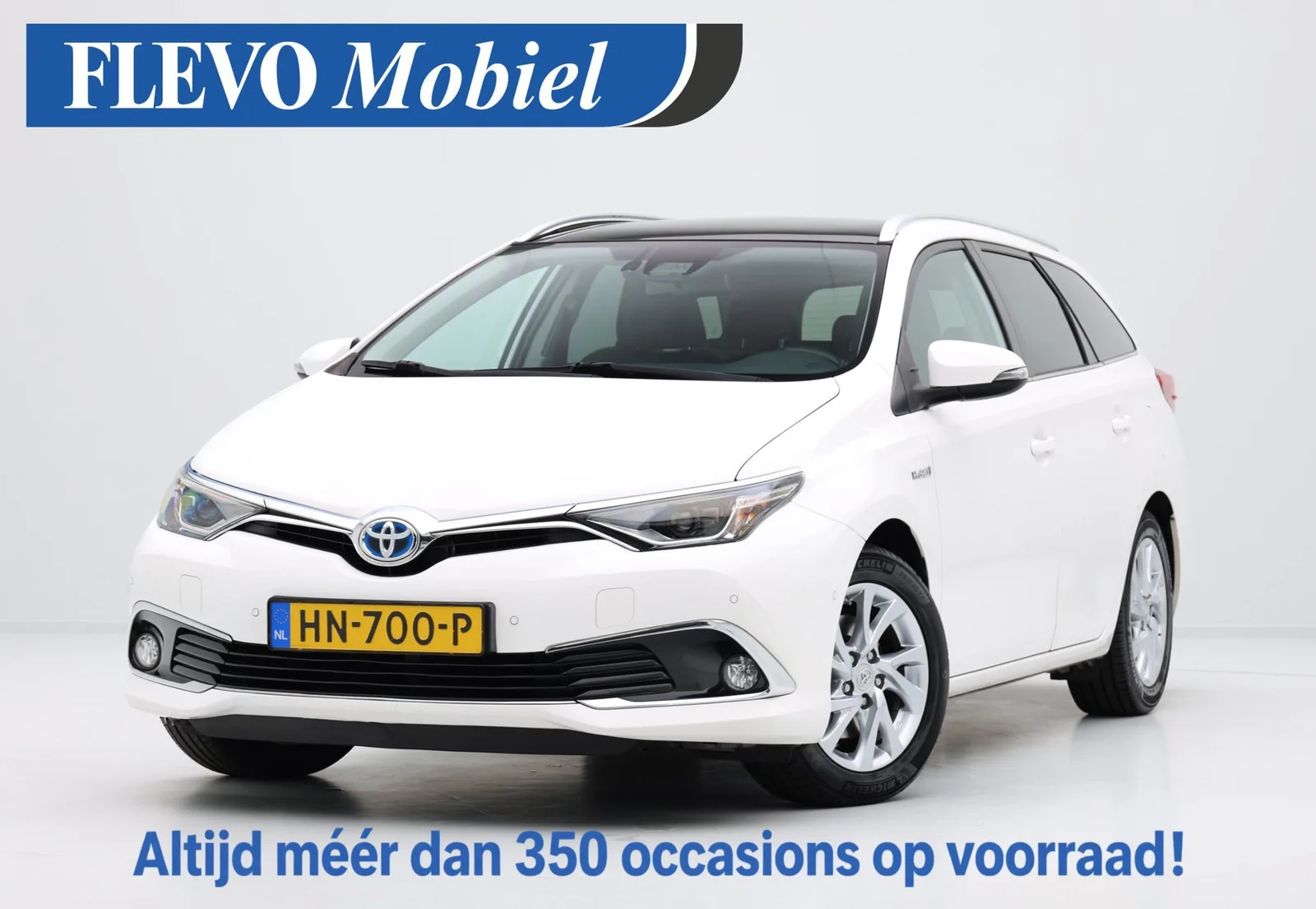 Toyota Auris (2015) — foto 1