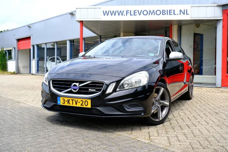 Volvo S60 (2013)