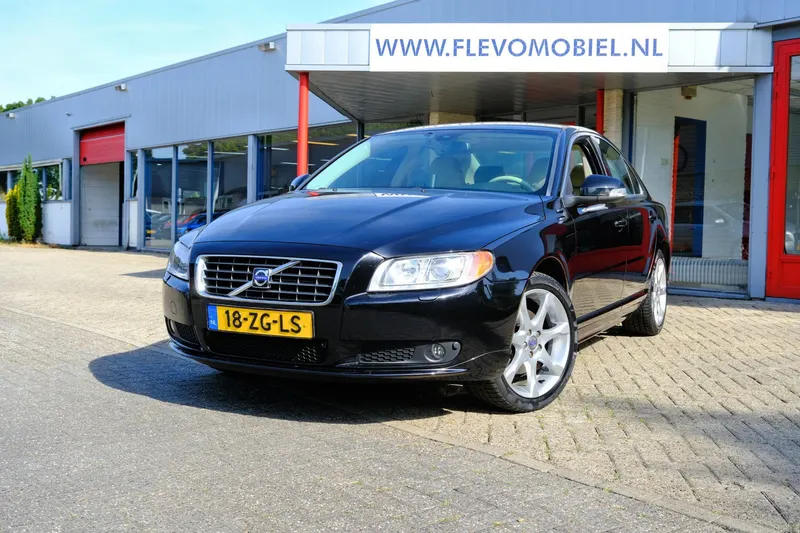 Volvo S80 (2008)
