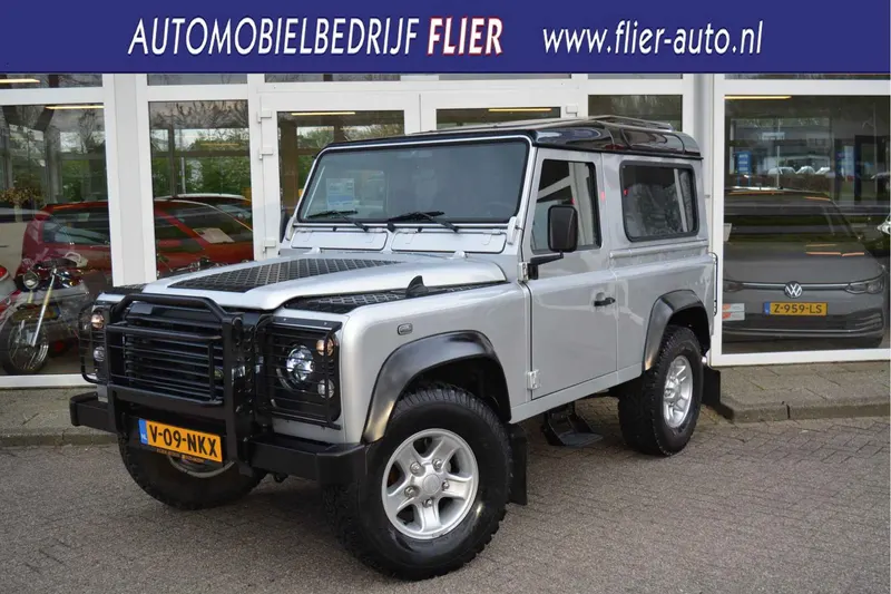 Land Rover Defender (2006)