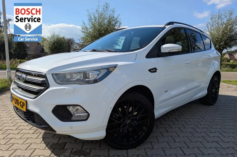 Ford Kuga (2017)