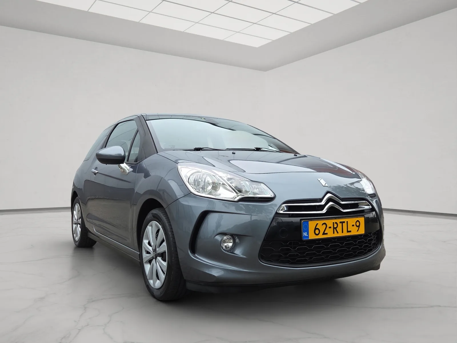 Citroën DS3 (2011) — foto 1