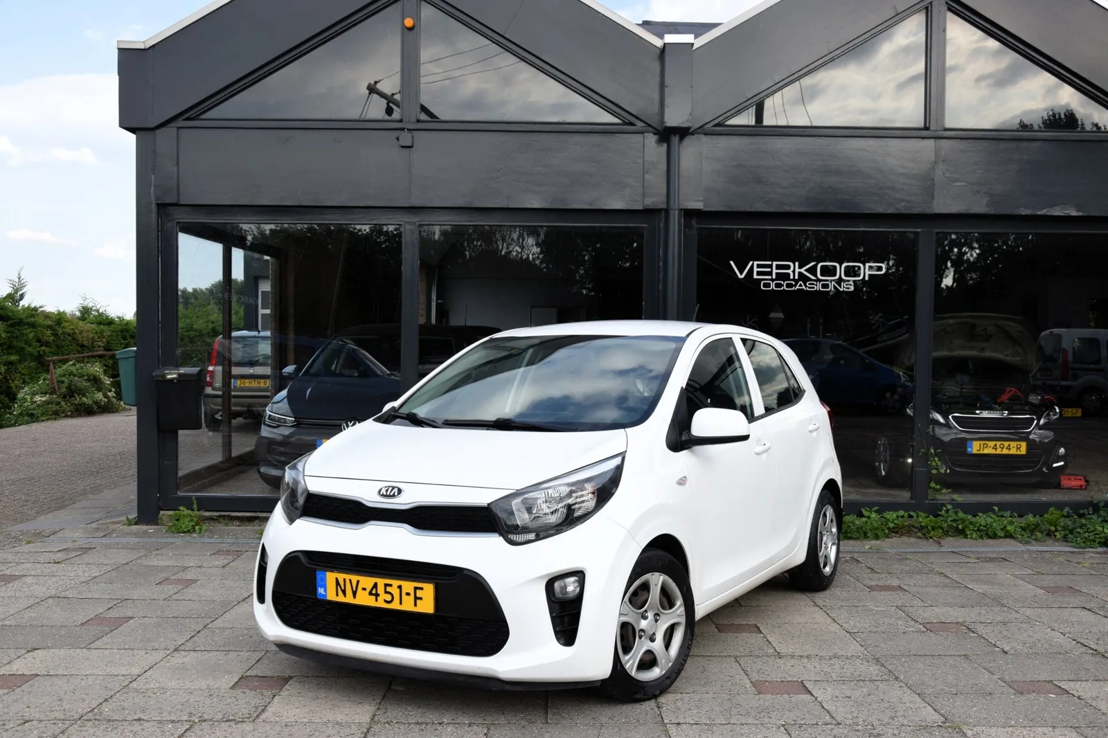 Kia Picanto (2017) — foto 1