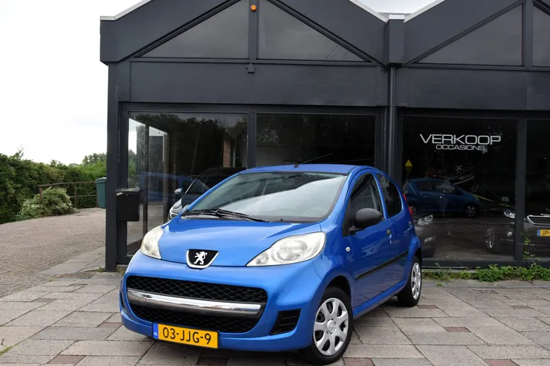 Peugeot 107 (2009)