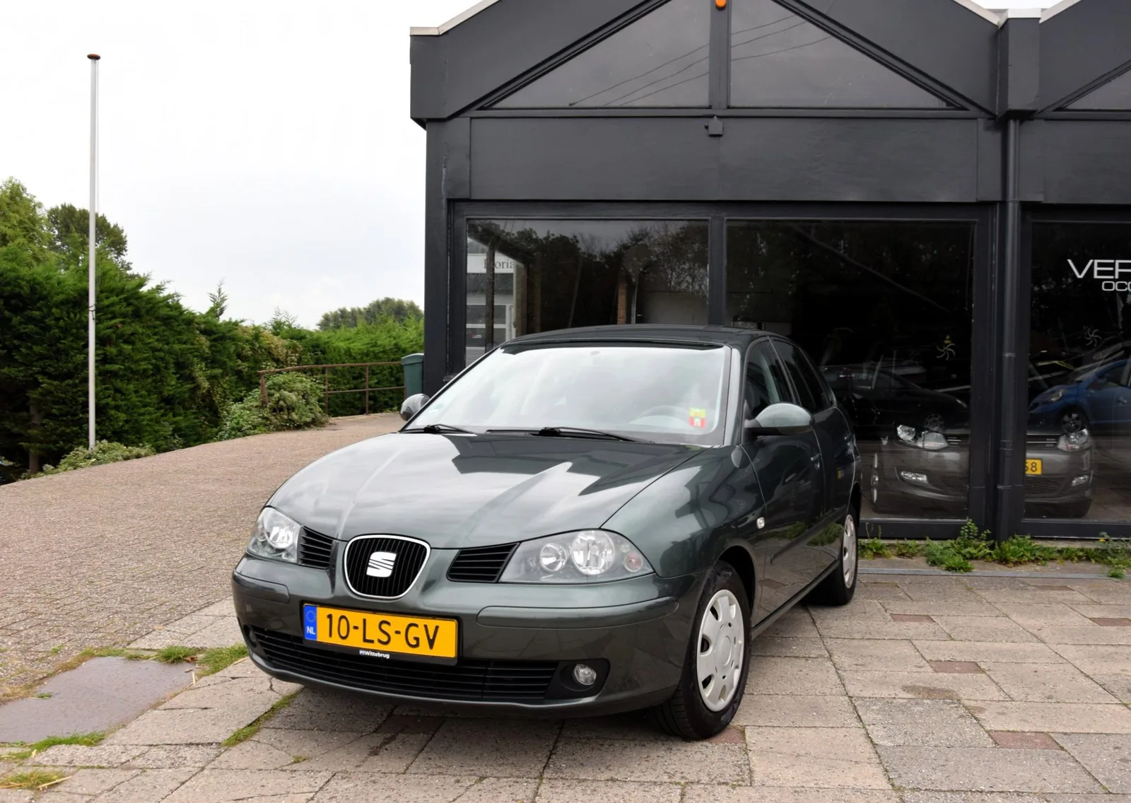 SEAT Ibiza (2003) — foto 1