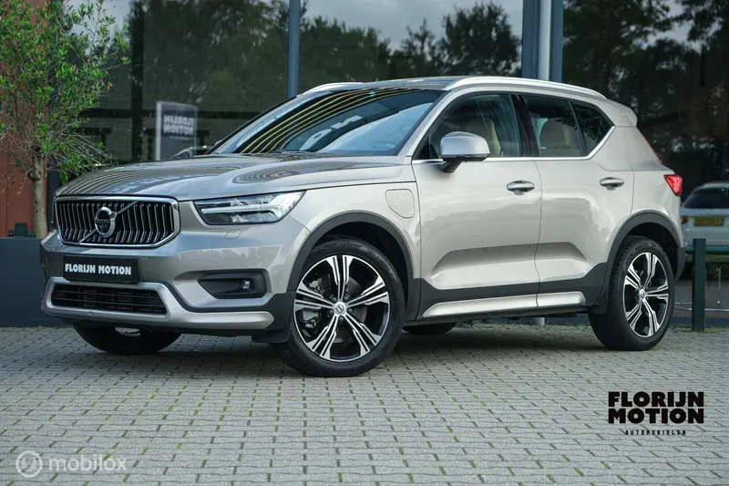 Volvo XC40 (2022)