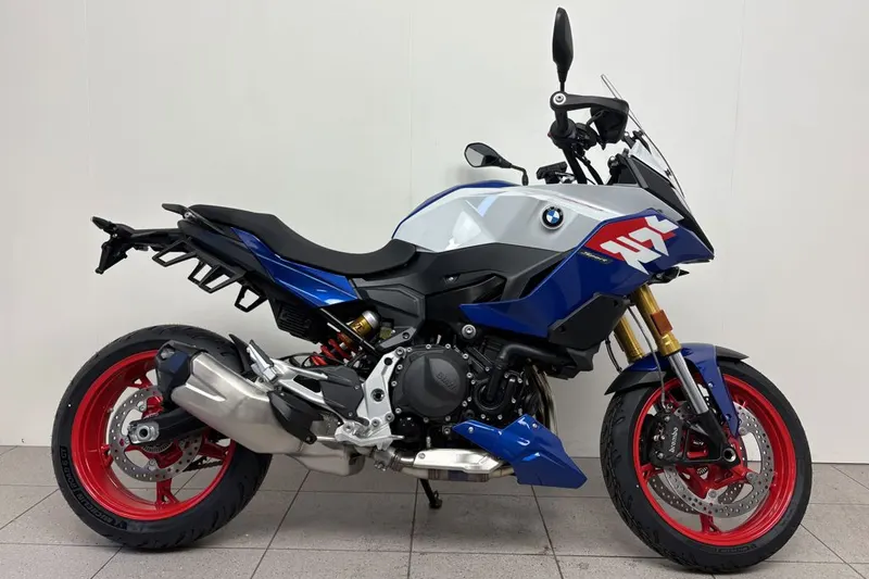 BMW F 900 XR (2026)