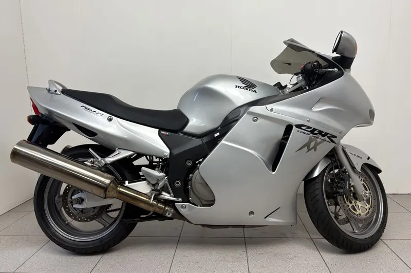 Honda CBR 1100 XX Super Blackbird (2001)