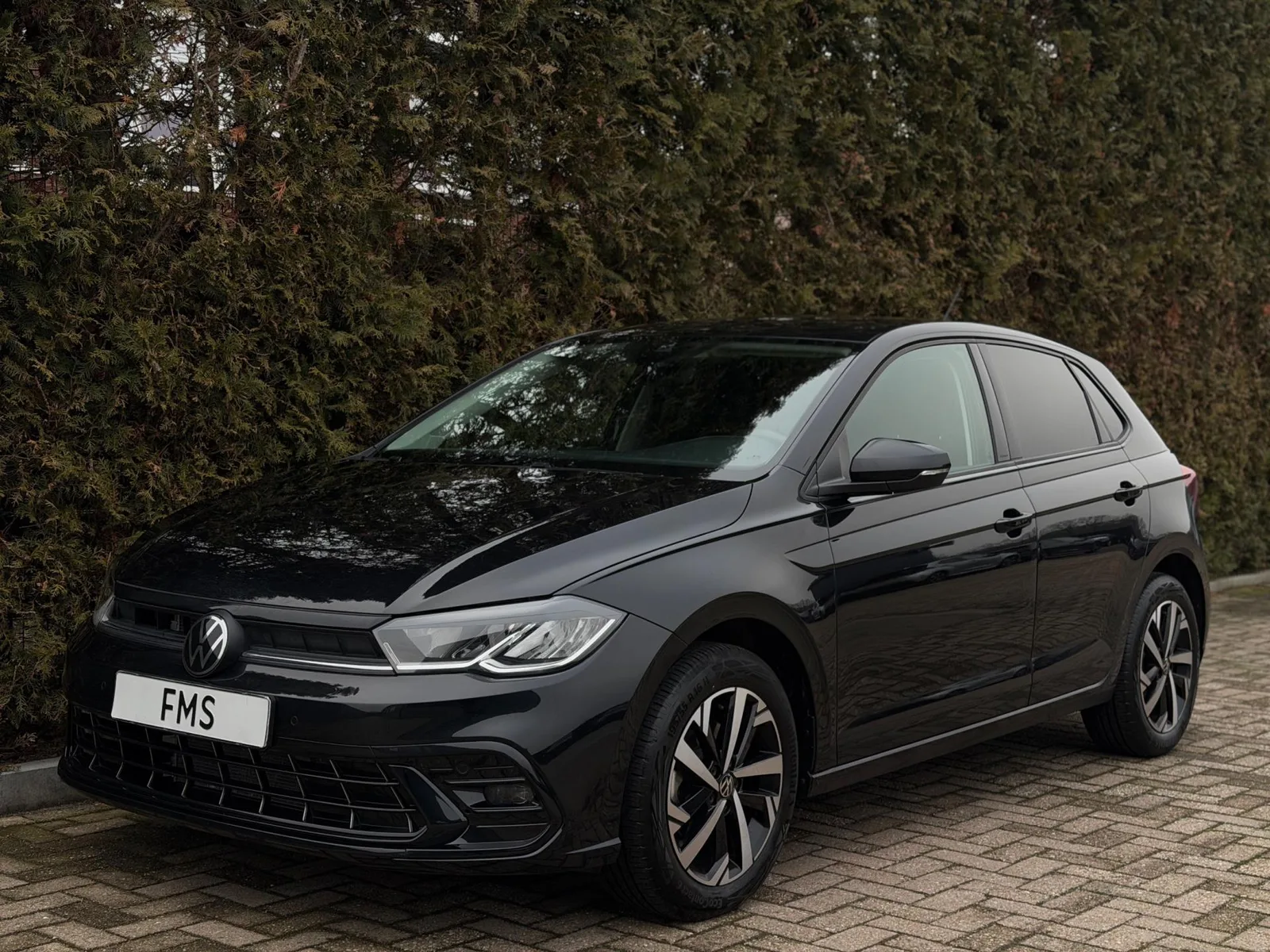 Volkswagen Polo (2023) — foto 1