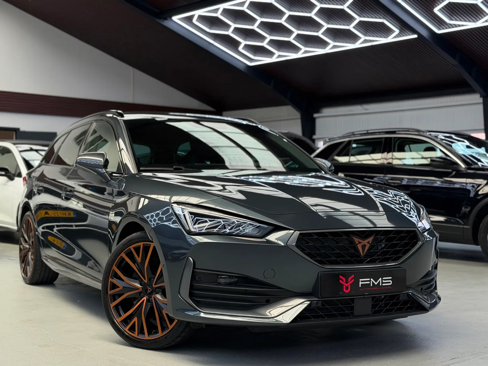 CUPRA Leon Sportstourer (2022) — foto 1