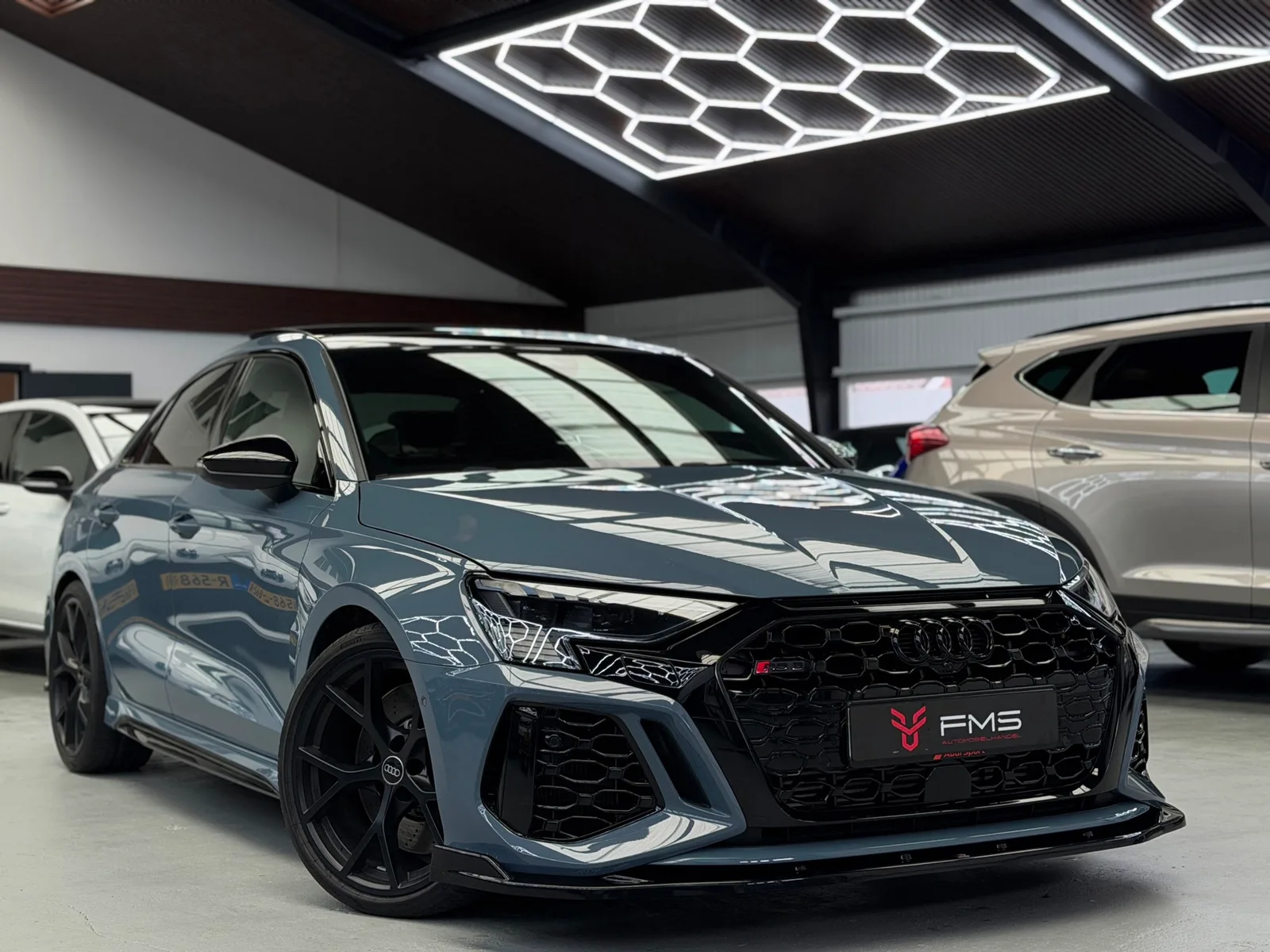 Audi RS 3 (2022) — foto 1
