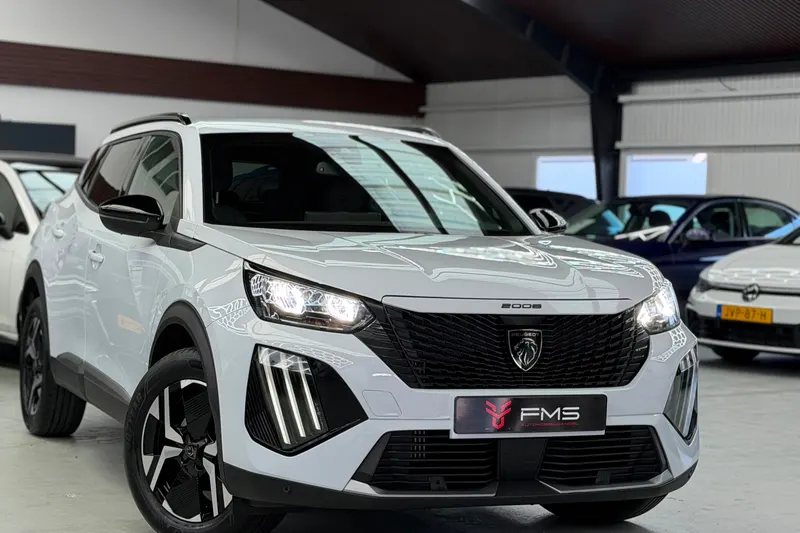 Peugeot 2008 (2024)