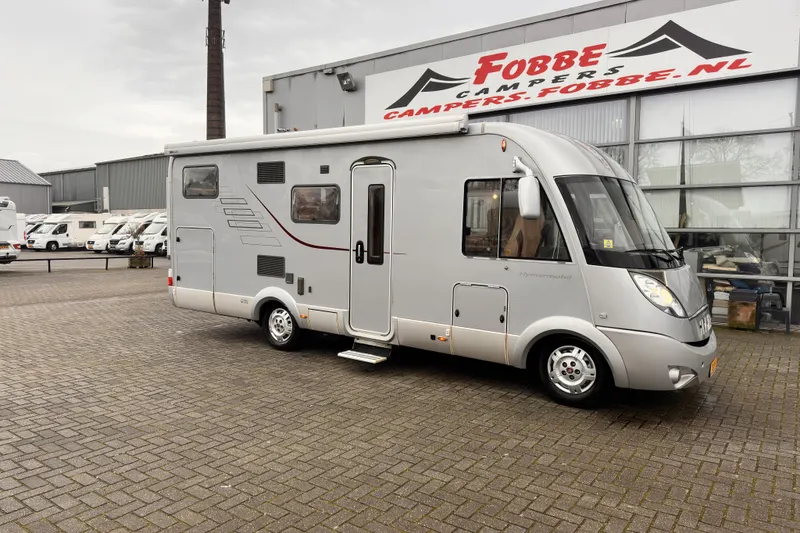 Hymer B 674 (2010)