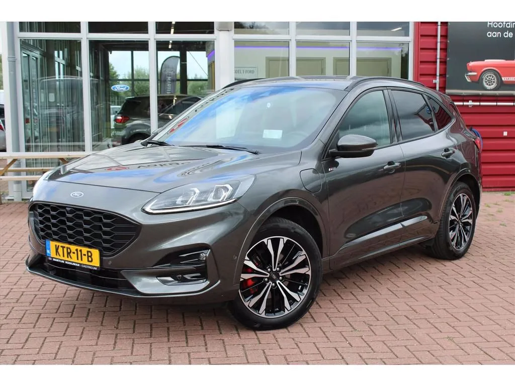 Ford Kuga (2022) — foto 1