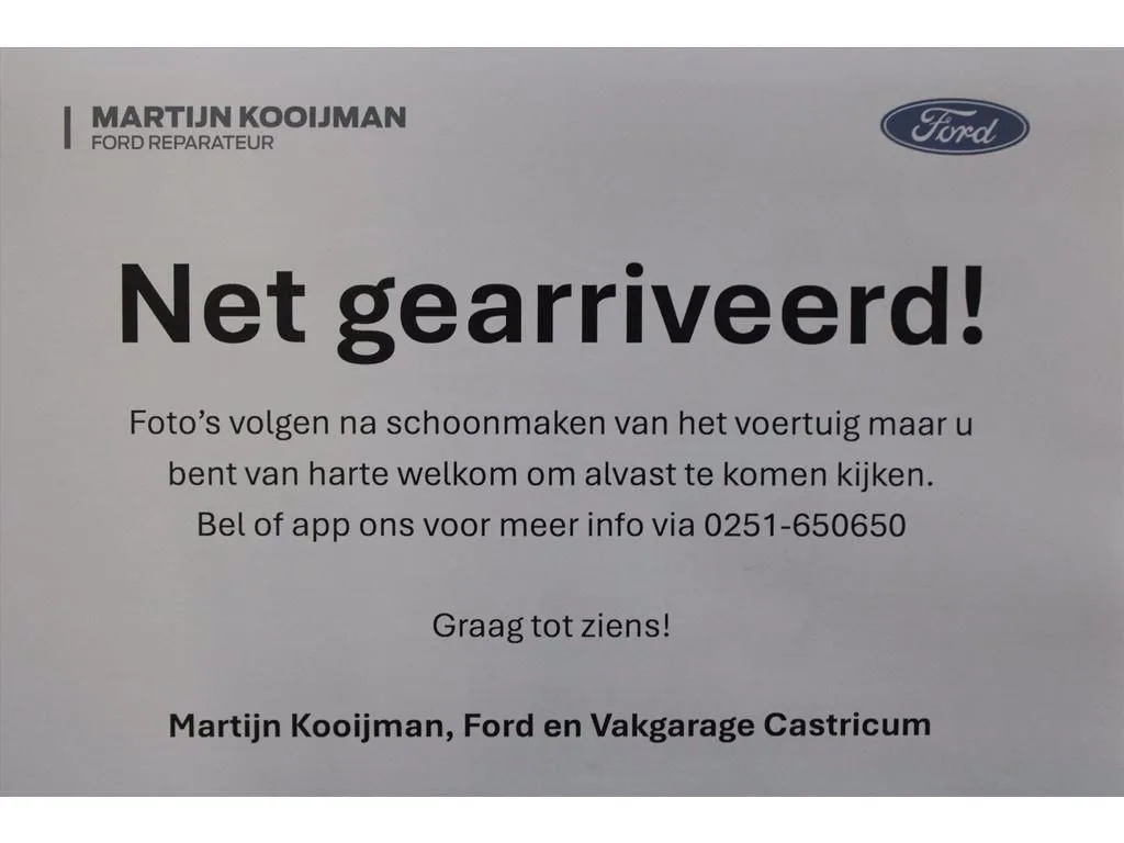 Ford Explorer (2021) — foto 1