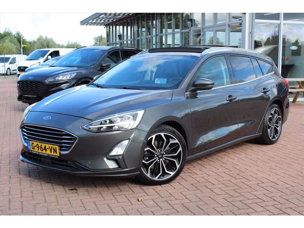 Ford Focus (2019) — foto 1