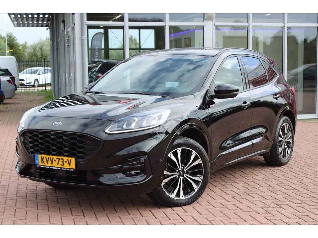 Ford Kuga (2022) — foto 1