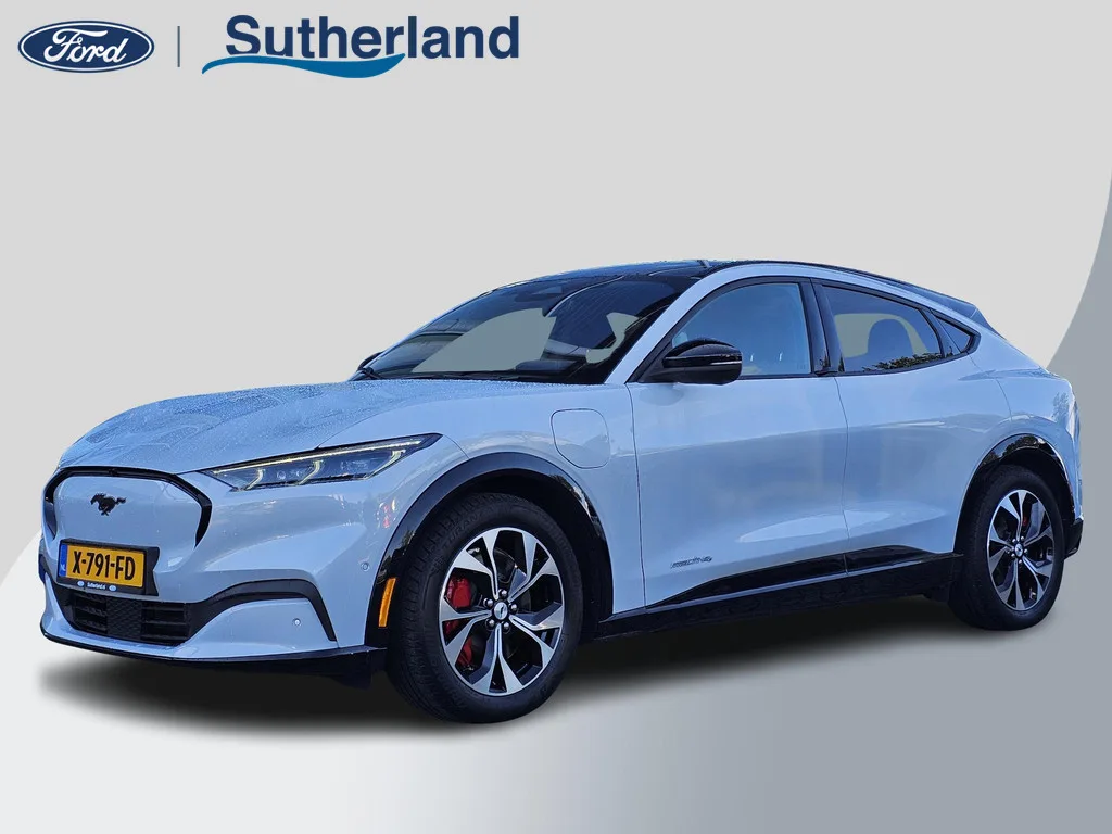Ford Mustang Mach-E (2023) — foto 1