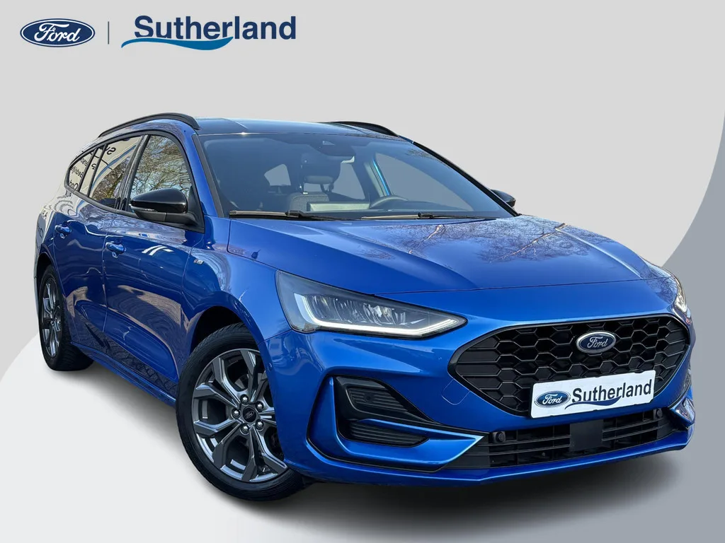 Ford Focus (2022) — foto 1