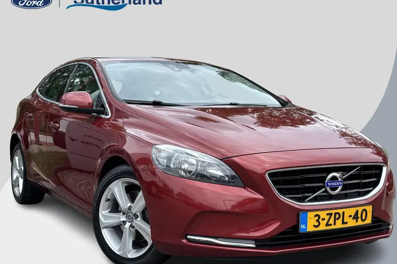 Volvo V40 (2015)