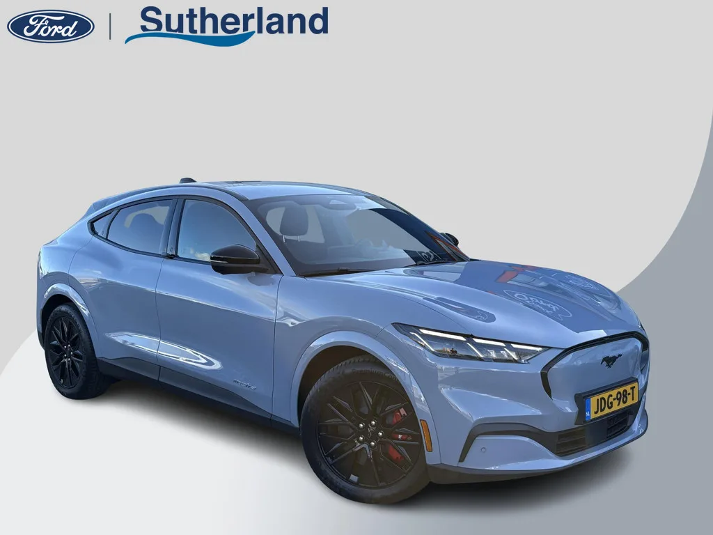 Ford Mustang Mach-E (2025) — foto 1