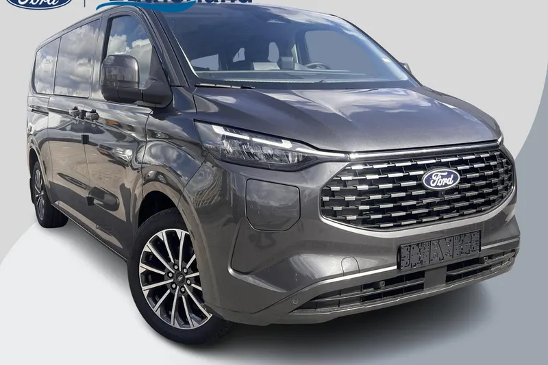 Ford Tourneo Custom (2026)
