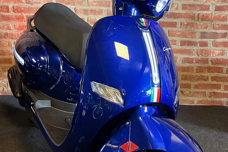 Vespa GTS (2023)