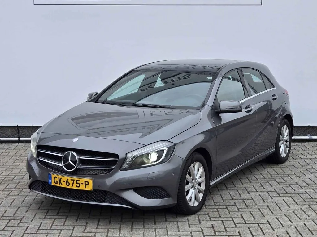Mercedes-Benz A-Klasse (2015) — foto 1