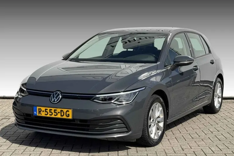 Volkswagen Golf (2021)