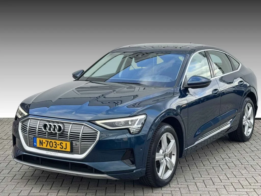 Audi e-tron Sportback (2021) — foto 1