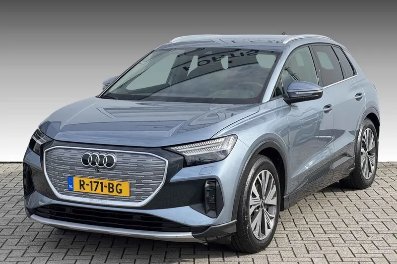 Audi Q4 e-tron (2022)