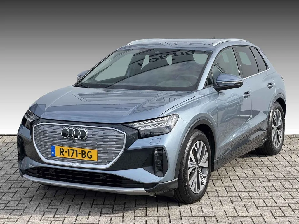 Audi Q4 e-tron (2022) — foto 1