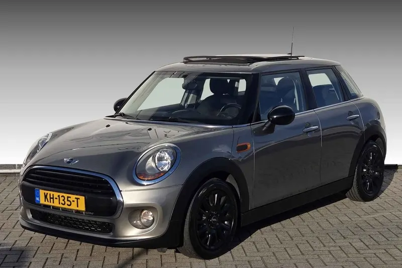 MINI Cooper (2016)