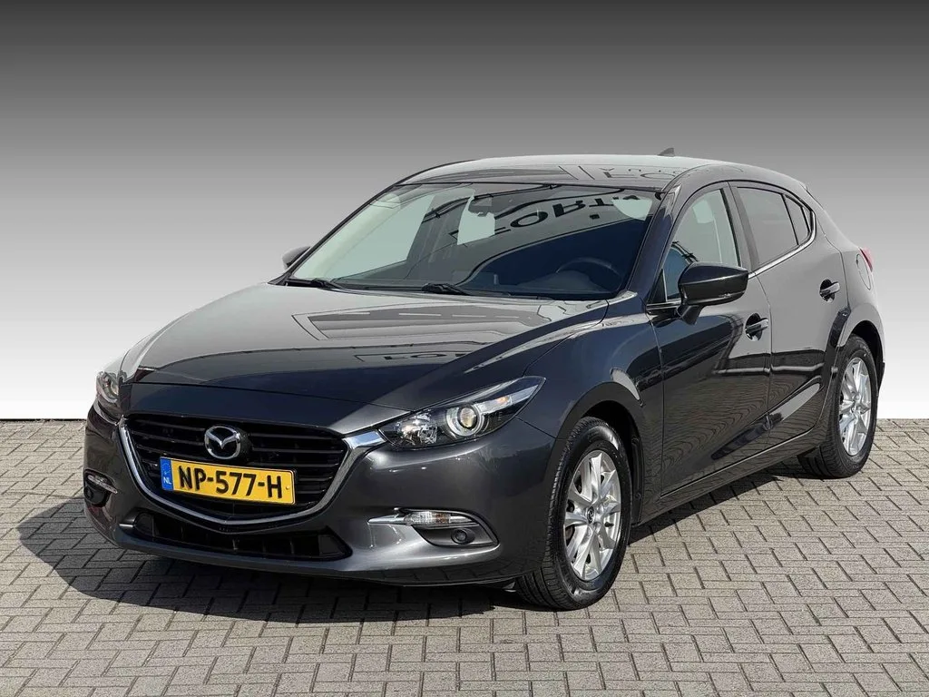 Mazda 3 (2017) — foto 1