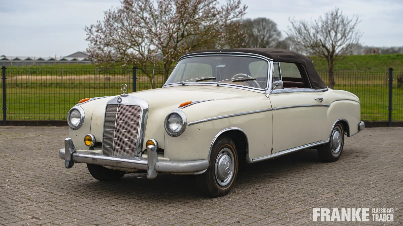Mercedes-Benz 200-Serie (1957) — foto 1