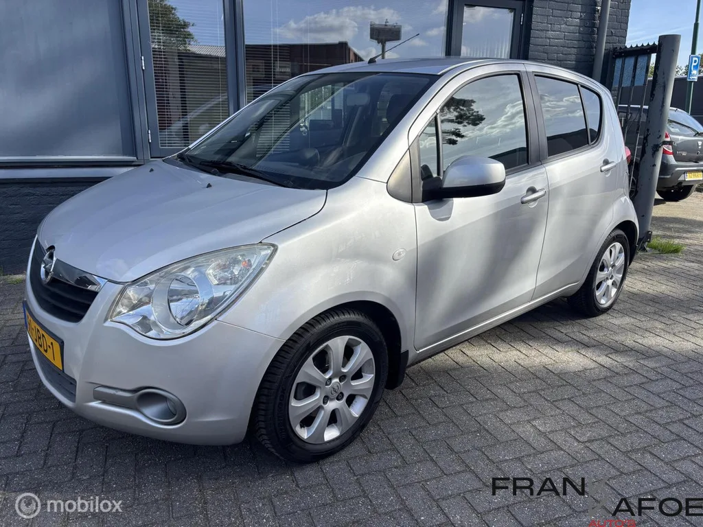 Opel Agila (2009) — foto 1