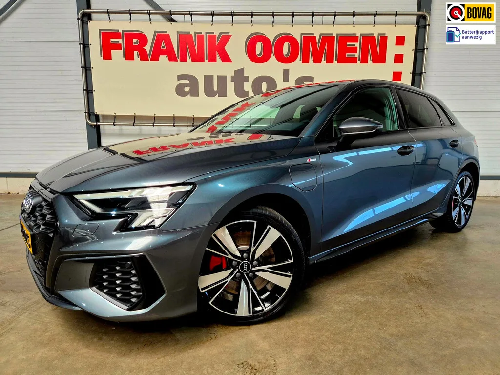 Audi A3 (2024) — foto 1
