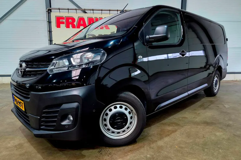 Opel Vivaro (2023)