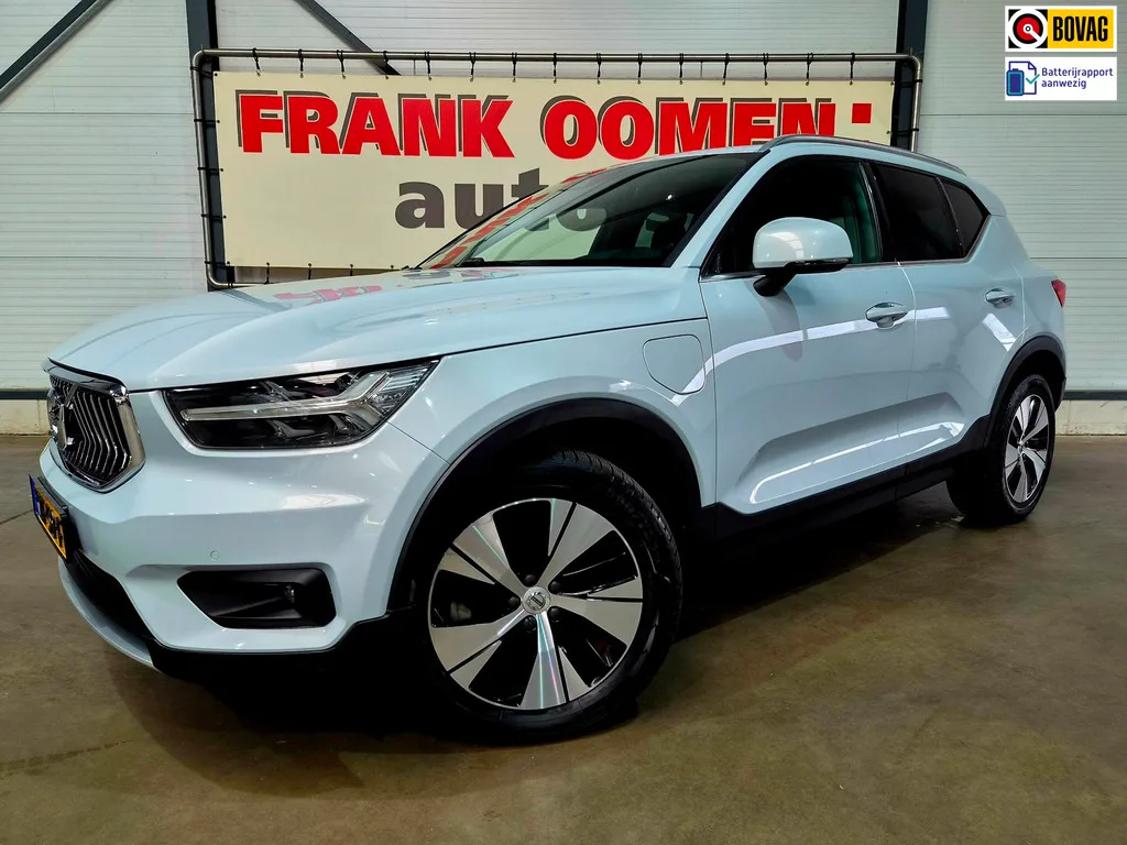 Volvo XC40 (2021) — foto 1