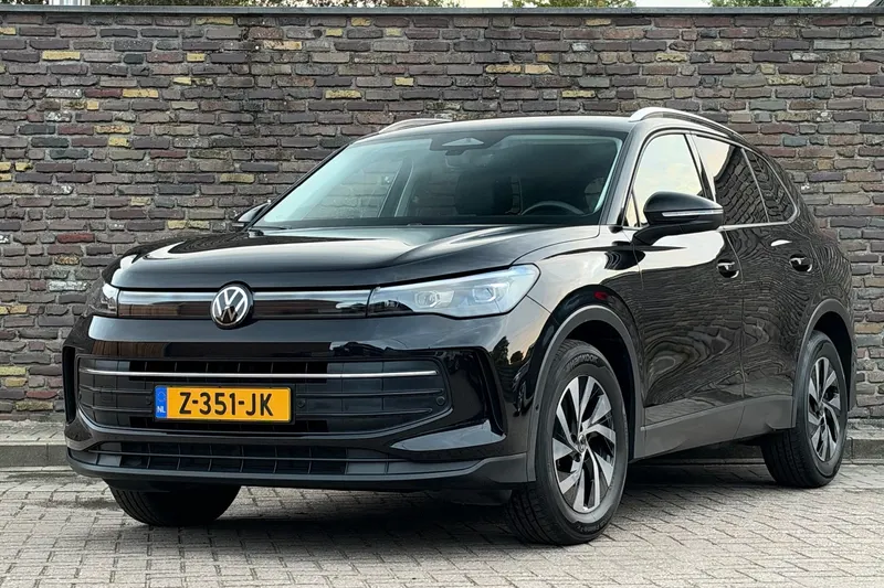 Volkswagen Tiguan (2024)