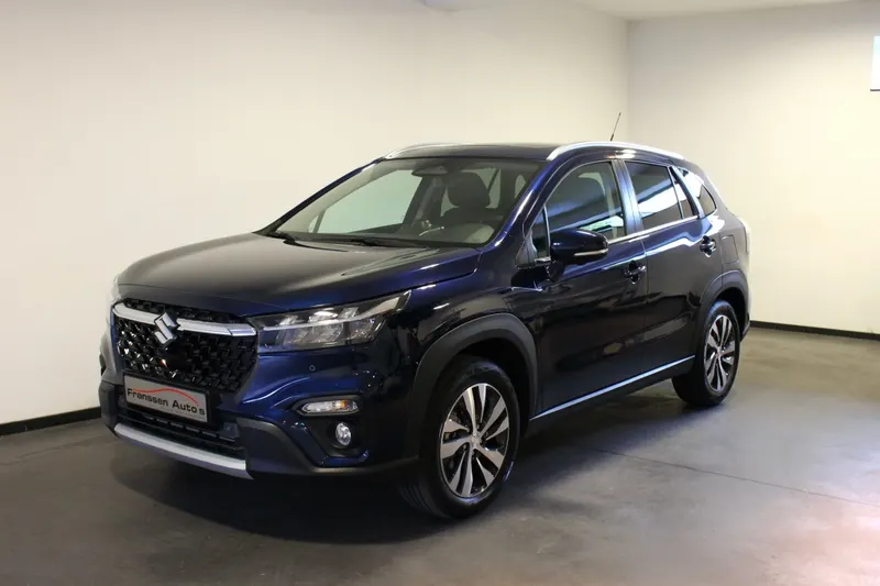 Suzuki SX4 S-Cross (2025)