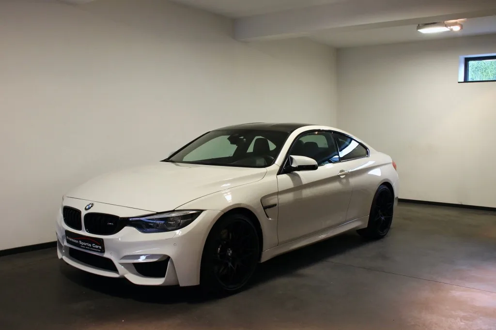 BMW M4 (2016) — foto 1
