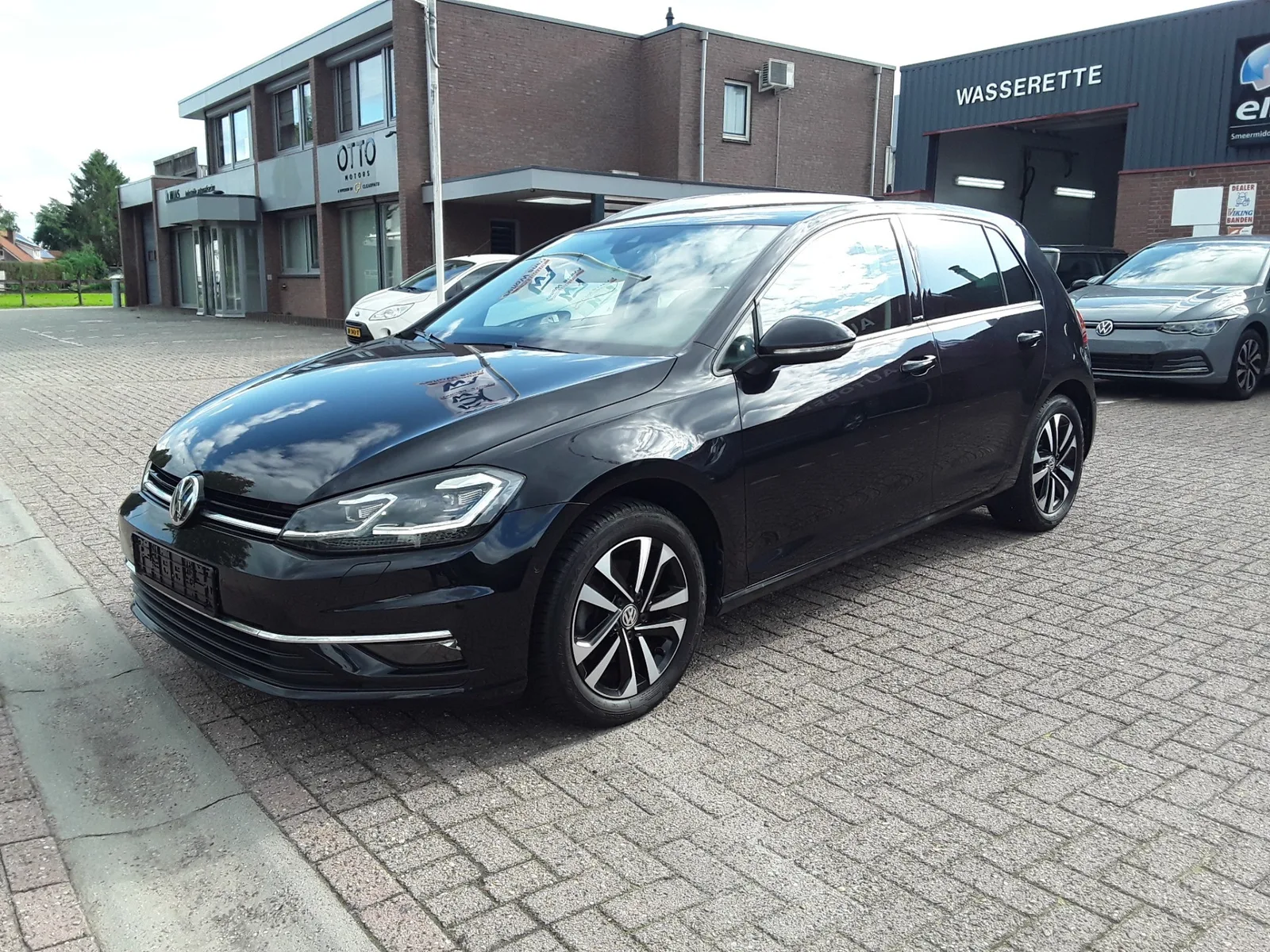 Volkswagen Golf (2019) — foto 1