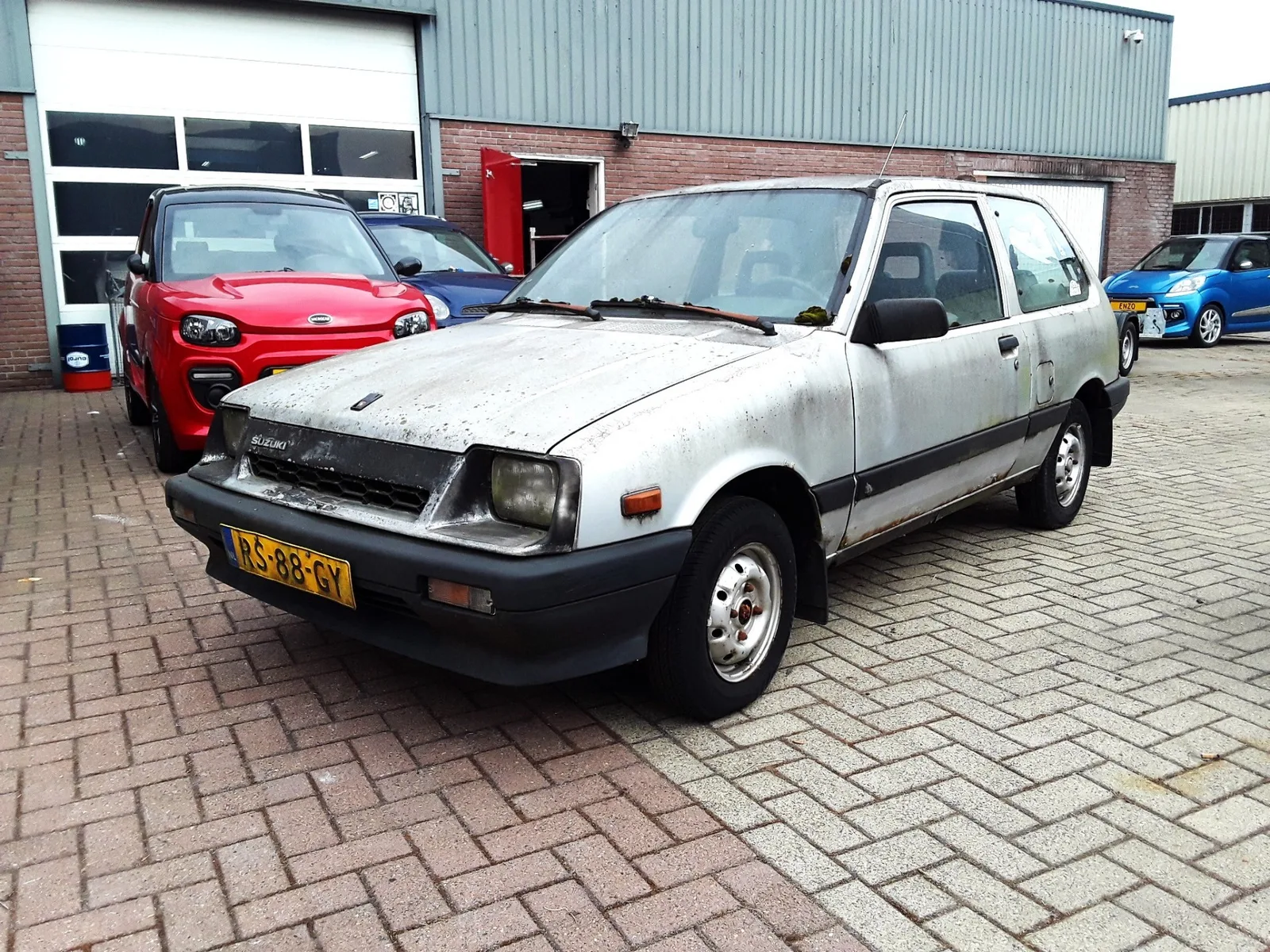 Suzuki Swift (1987) — foto 1