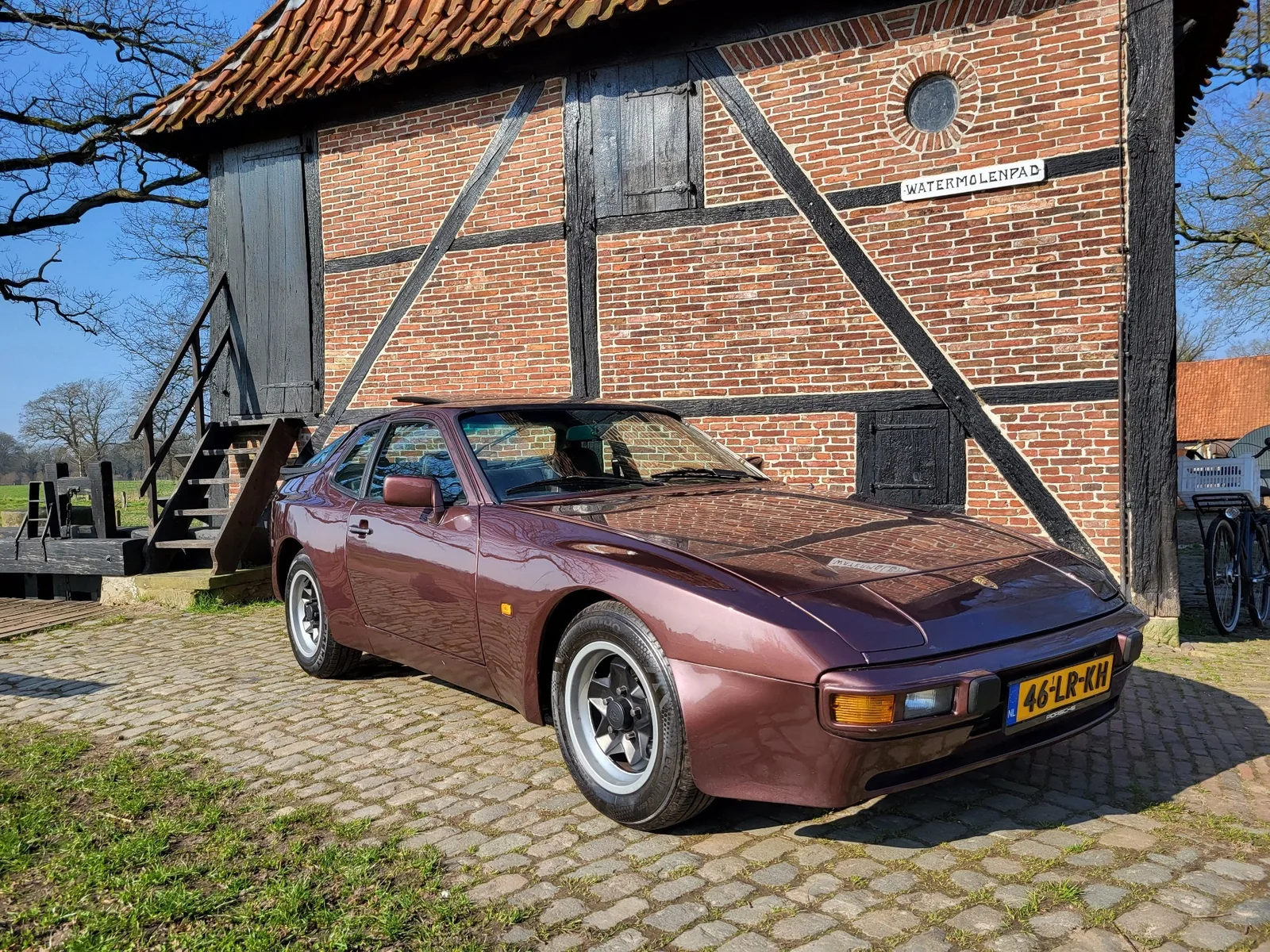 Porsche 944 (1985) — foto 1
