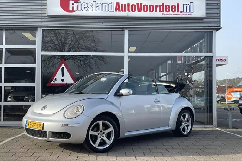 Volkswagen New Beetle (2008)
